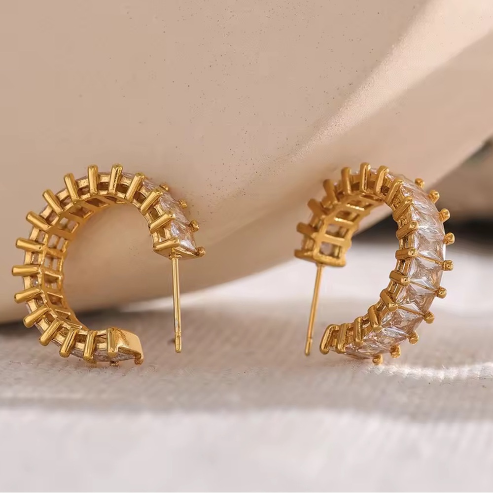 New 18K PVD Gold Plated Geometric Hoop Earrings with AAA Cubic Zirconia - Picture 4 of 7